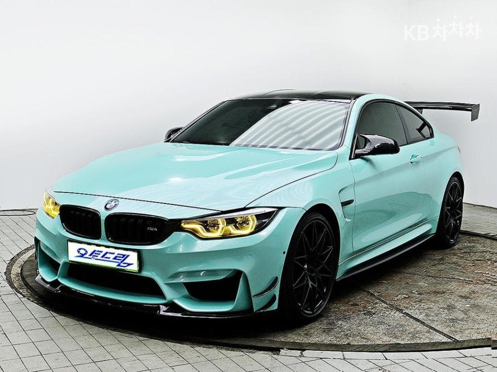 BMW M4