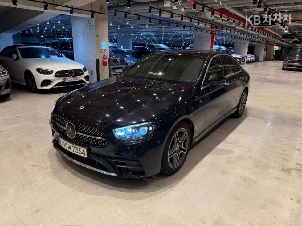 مرسيدس E-Class