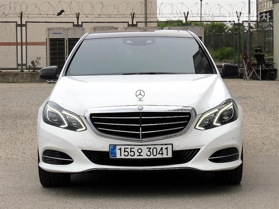 مرسيدس E-Class