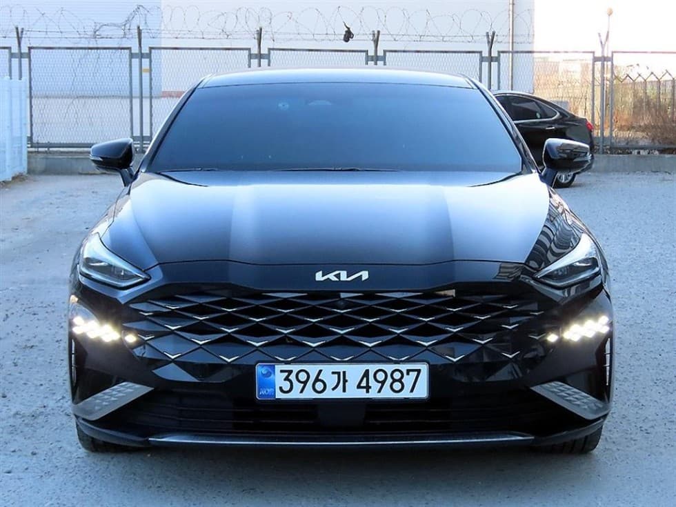 Kia K8