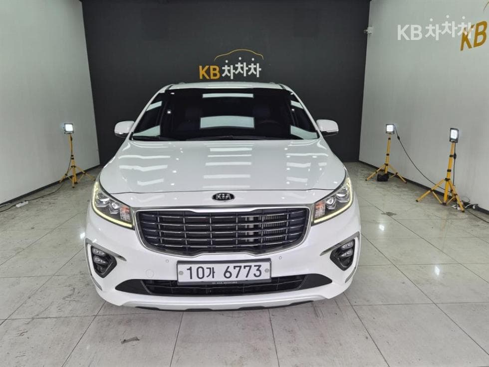 Kia Карнивал