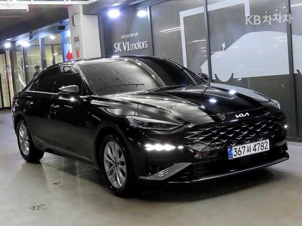 Kia K8