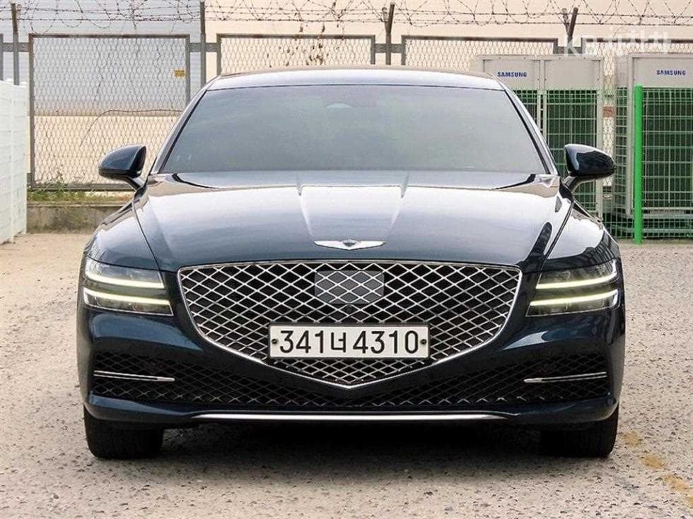 جينيسيس G80
