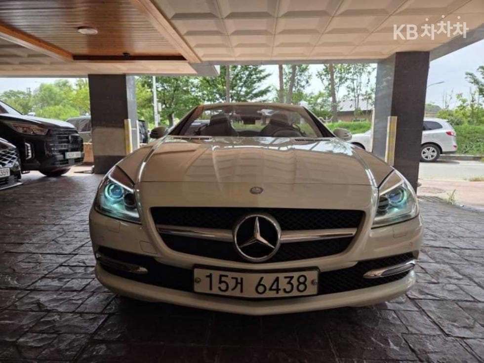 Mercedes-Benz SLK-Class