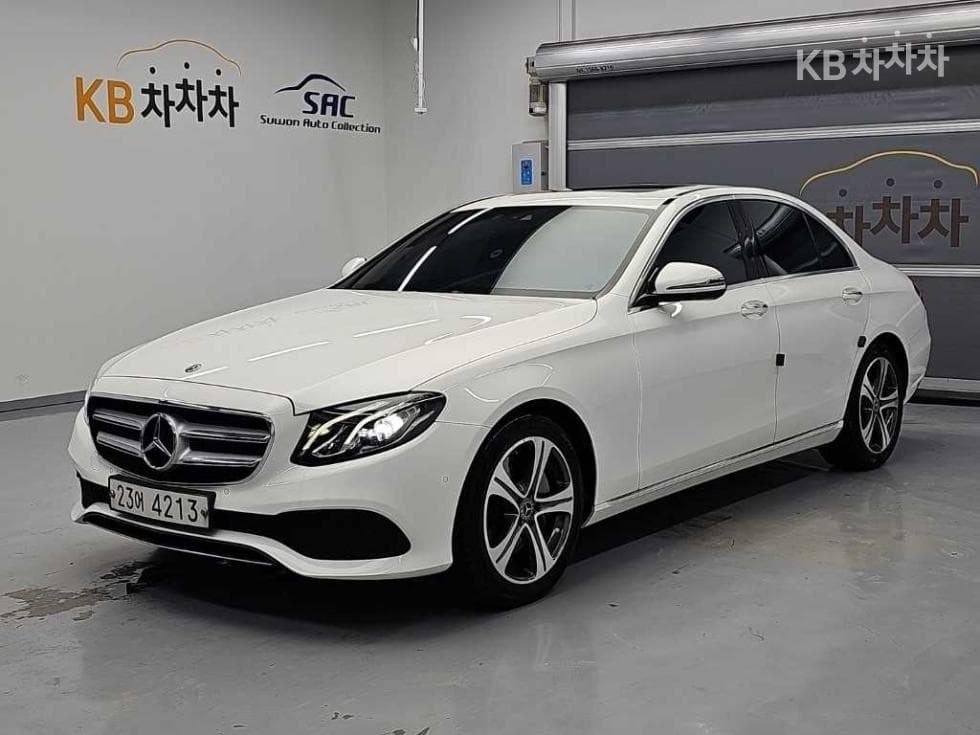 مرسيدس E-Class