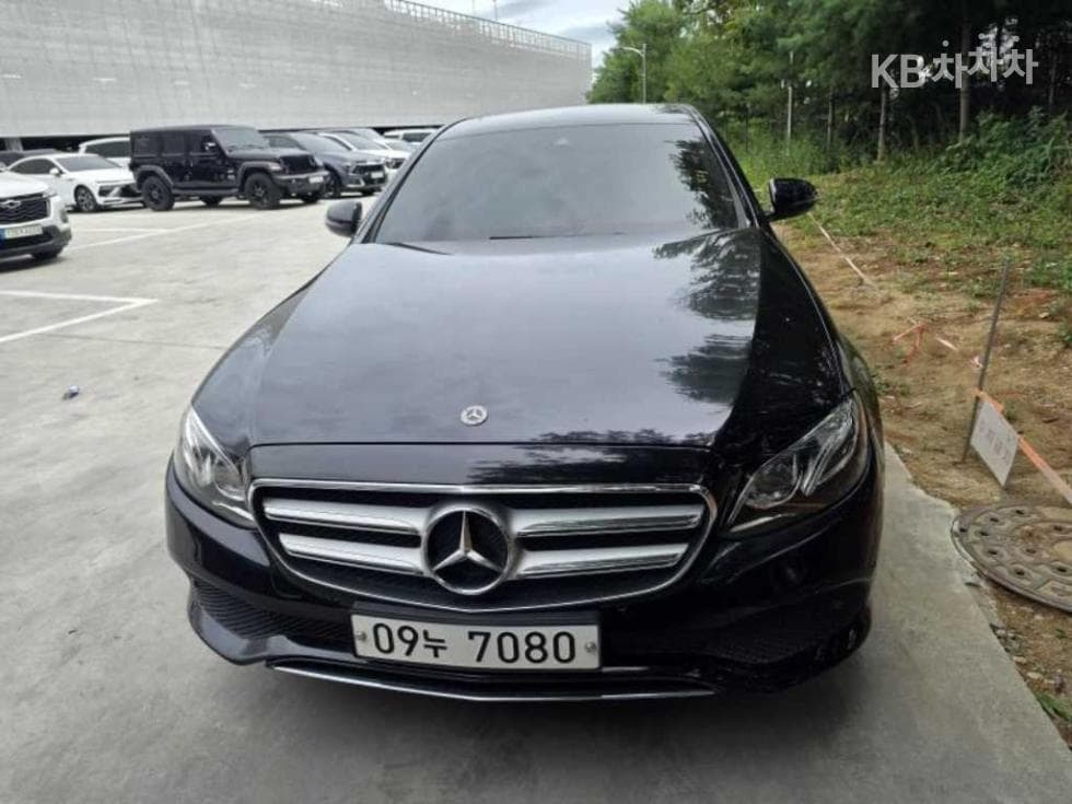 مرسيدس E-Class