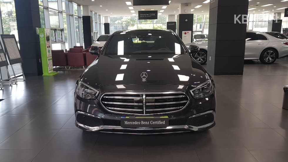 مرسيدس E-Class
