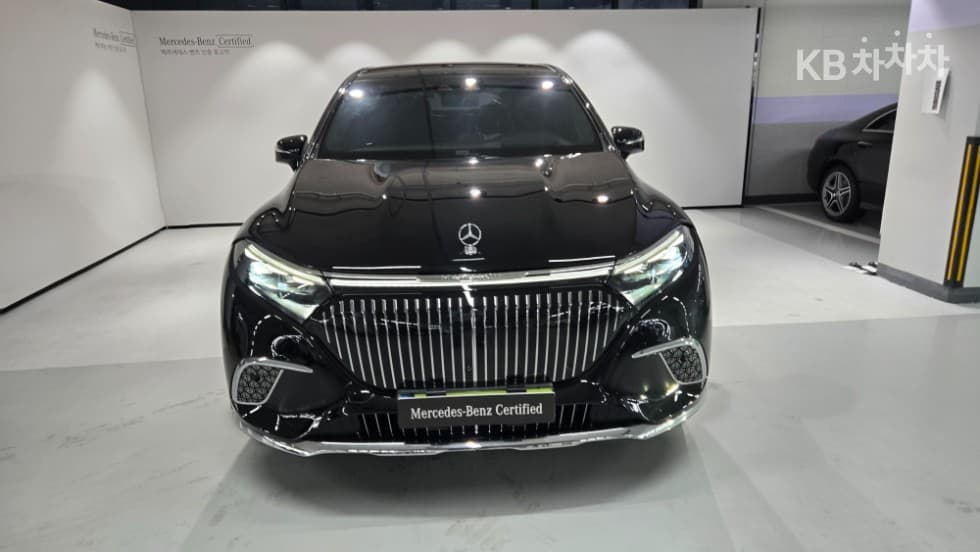 Mercedes-Benz EQS