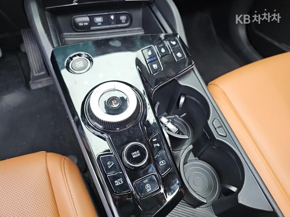كيا - سبورتاج | The All New D2.0 2WD Noblesse 8