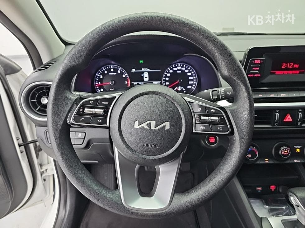 كيا - K3 | The New 1.6 Gasoline Trendy 9