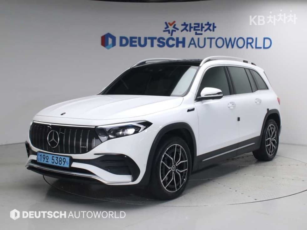 Mercedes-Benz EQB