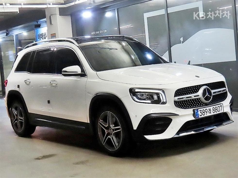 Mercedes-Benz GLB-Class