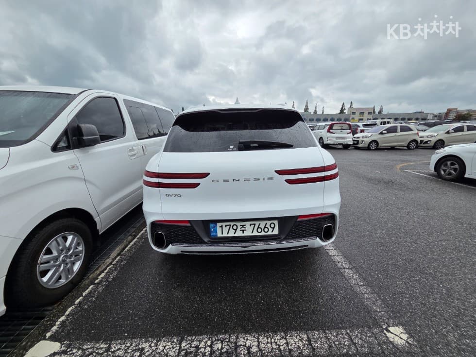 Genesis - GV70 | Gasoline 2.5T 2WD 5