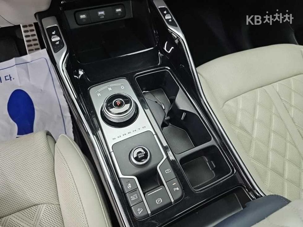 كيا - سورينتو | 4Gen Hybrid 1.6 HEV Signature 8