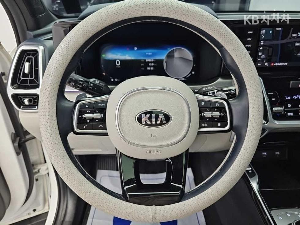كيا - سورينتو | 4Gen Hybrid 1.6 HEV Signature 9