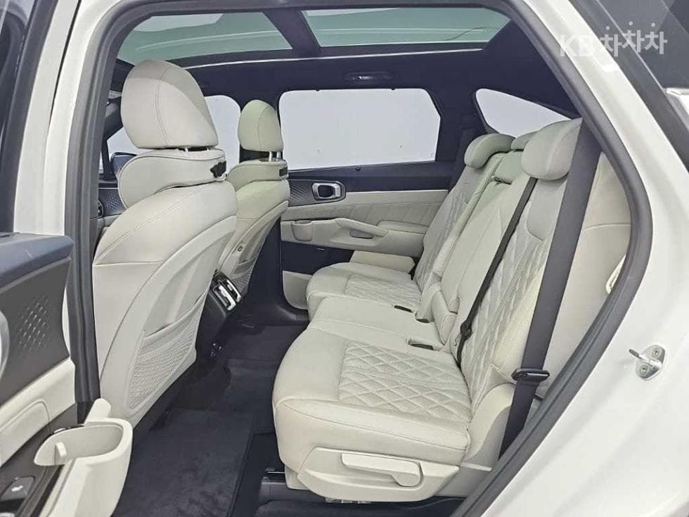 كيا - سورينتو | 4Gen Hybrid 1.6 HEV Signature 12