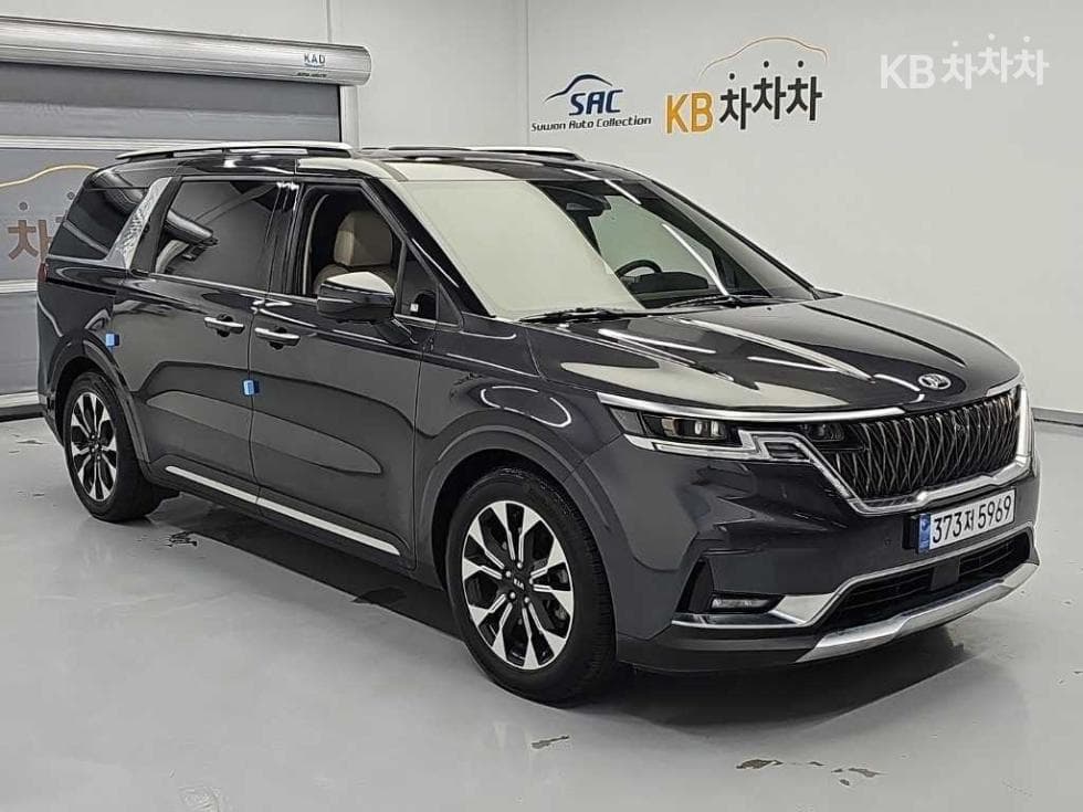 كيا - كارنيفال | 4Gen G3.5 GDI 7Seater Signature 4
