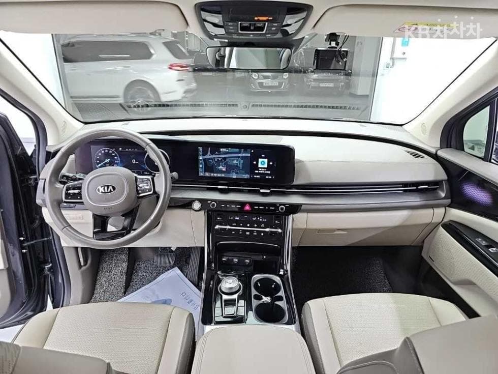 كيا - كارنيفال | 4Gen G3.5 GDI 7Seater Signature 7