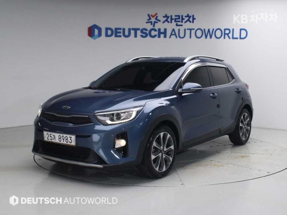 Kia Стоник