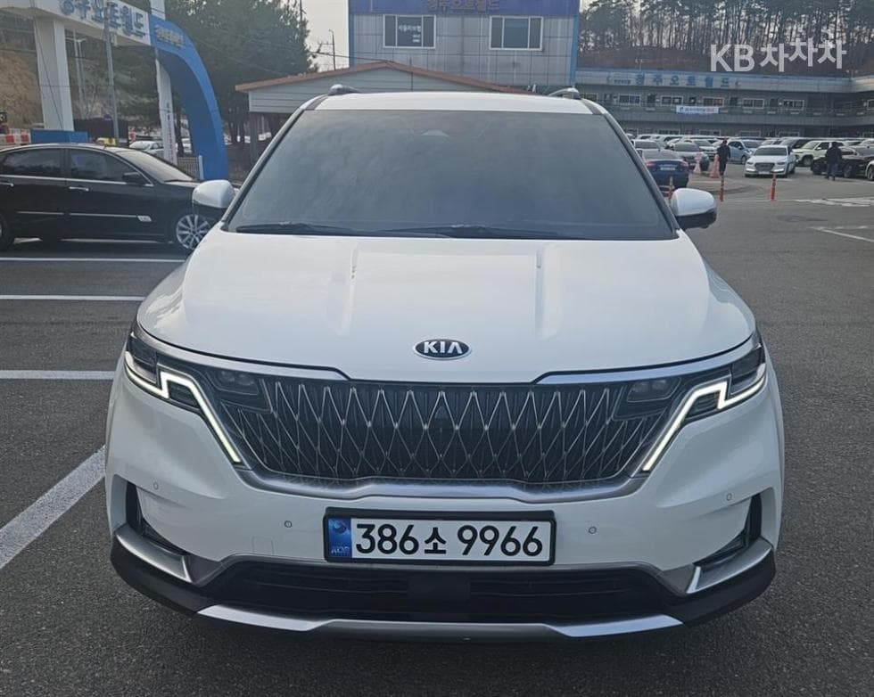 Kia - Карнивал | 4Gen D2.2 9Seater Signature 2