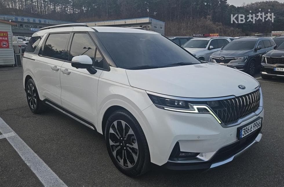 Kia - Карнивал | 4Gen D2.2 9Seater Signature 3