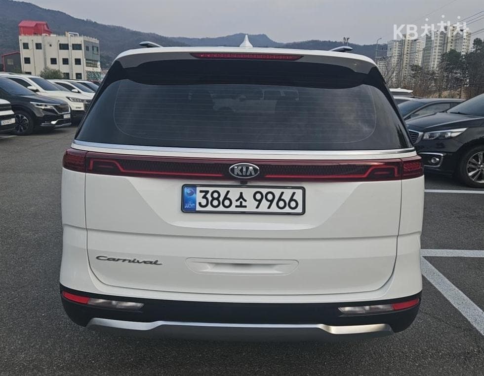 Kia - Карнивал | 4Gen D2.2 9Seater Signature 6