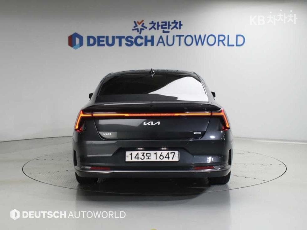 Kia - K8 | The New Hybrid 1.6 Turbo HEV 4