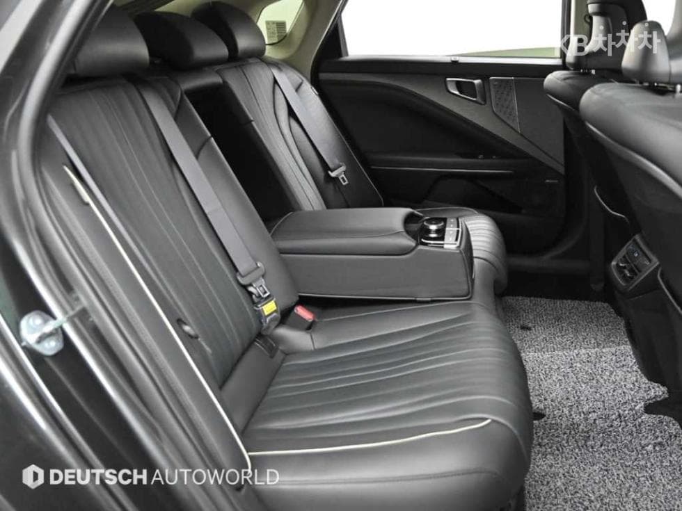 Kia - K8 | The New Hybrid 1.6 Turbo HEV 12