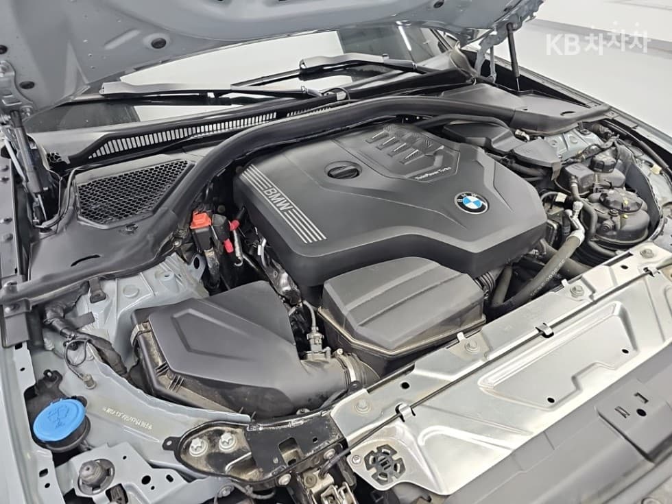 بي إم دبليو - 3-Series | 320 Touring M Sport 5