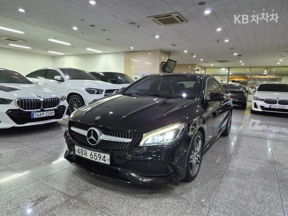 Mercedes-Benz CLA-Class
