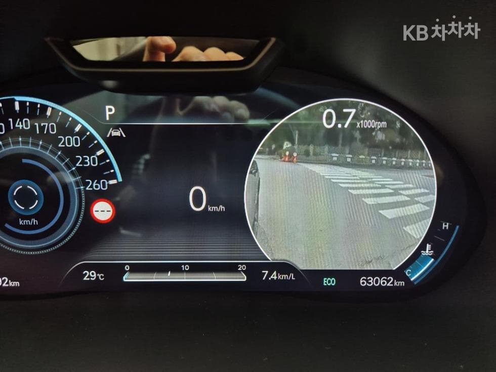 Genesis - G80 | 2.5 T-GDi AWD 17