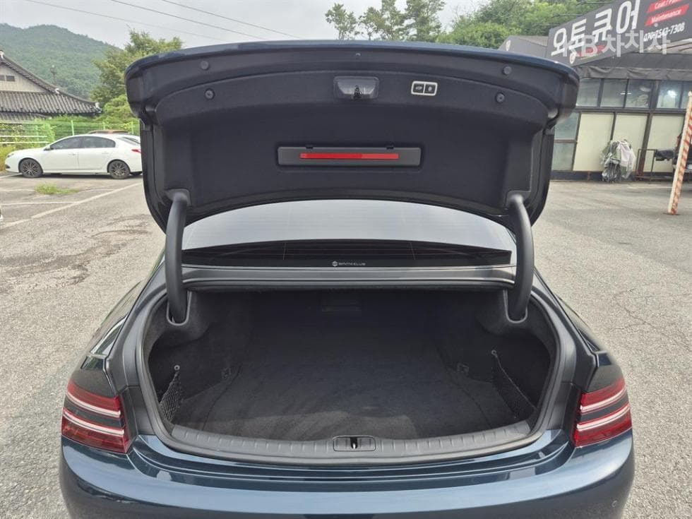 Genesis - G80 | 2.5 T-GDi AWD 19