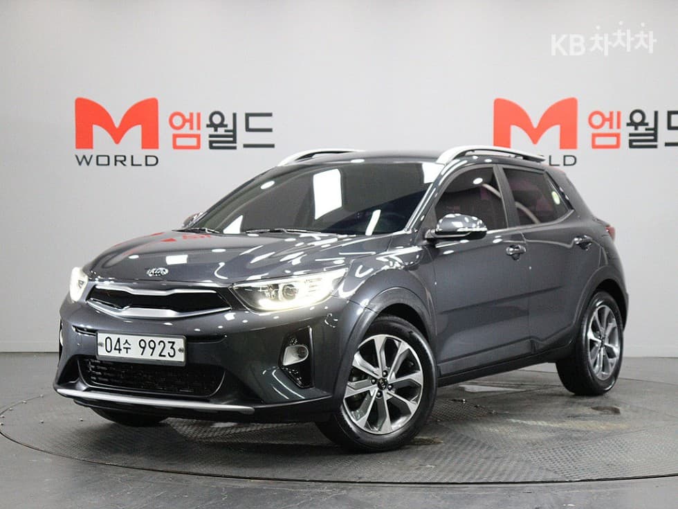 Kia Стоник