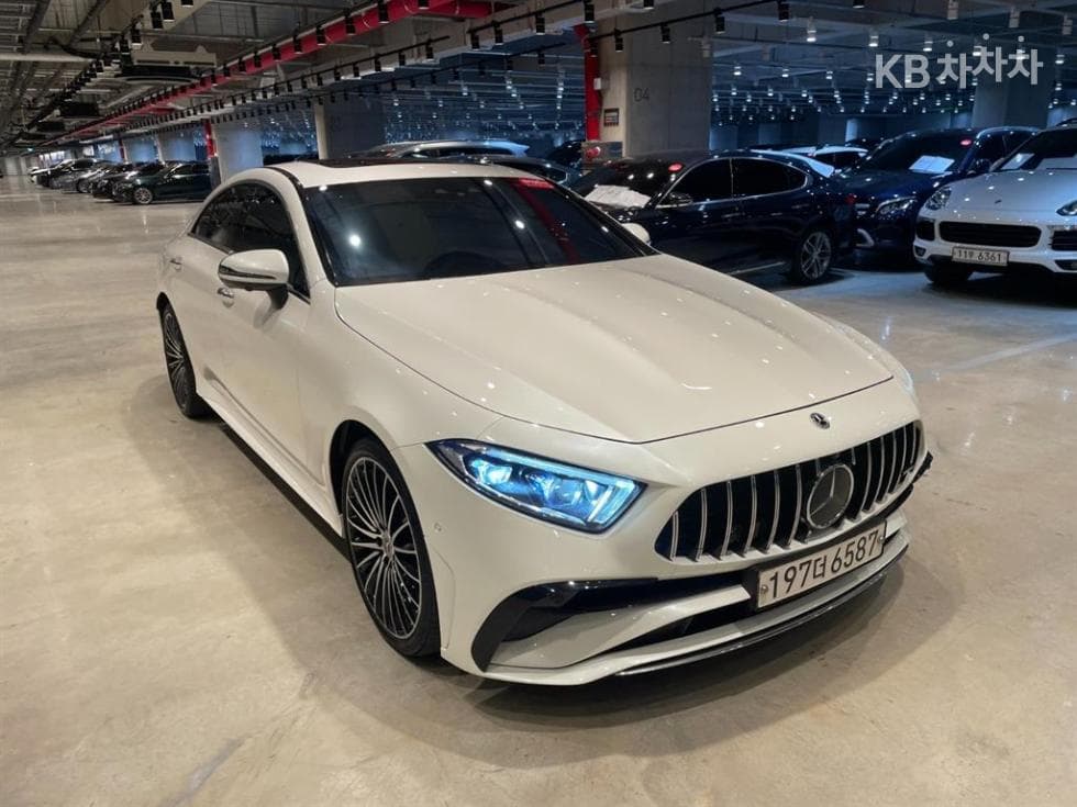 Mercedes-Benz CLS-Class