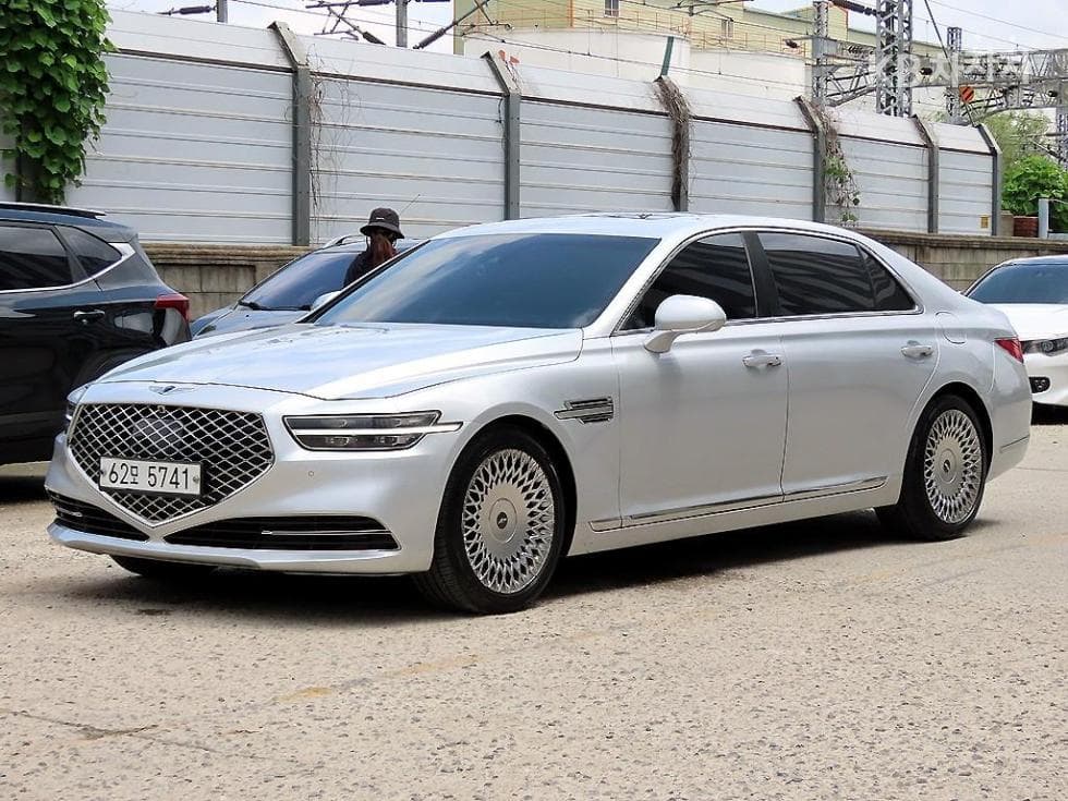 جينيسيس - G90 | 5.0 GDi AWD Prestige 2