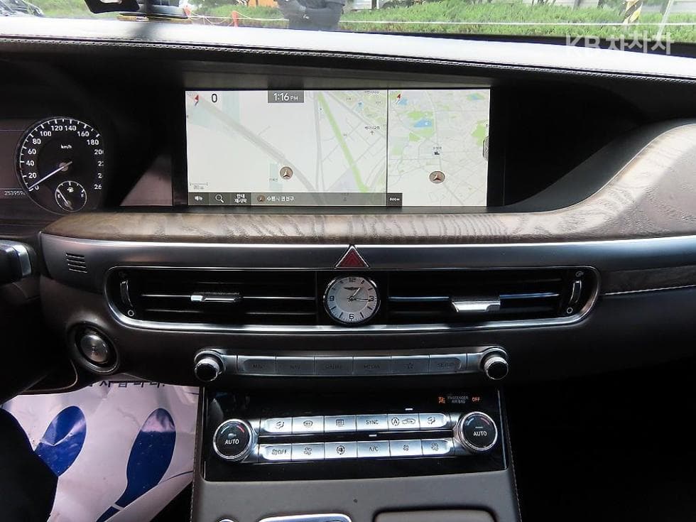 جينيسيس - G90 | 5.0 GDi AWD Prestige 12