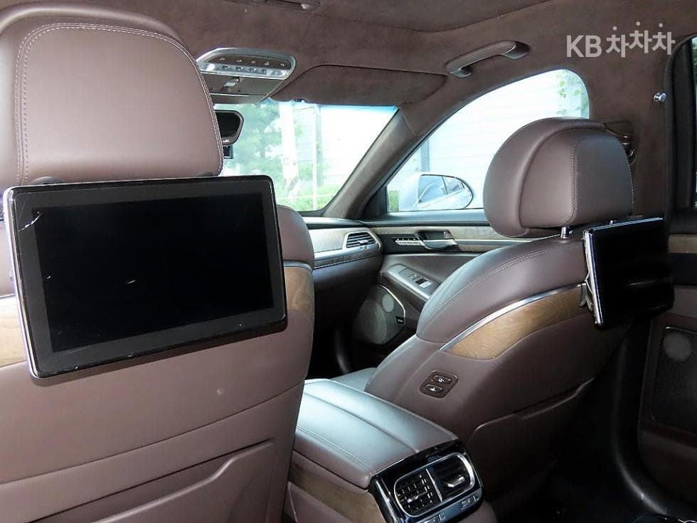 جينيسيس - G90 | 5.0 GDi AWD Prestige 14