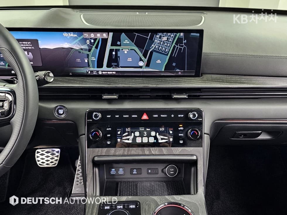 Genesis - GV80 Coupe | 3.5 Gasoline Turbo e-S/C BLACL AWD 14
