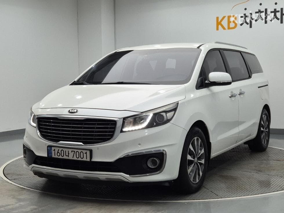 Kia Карнивал