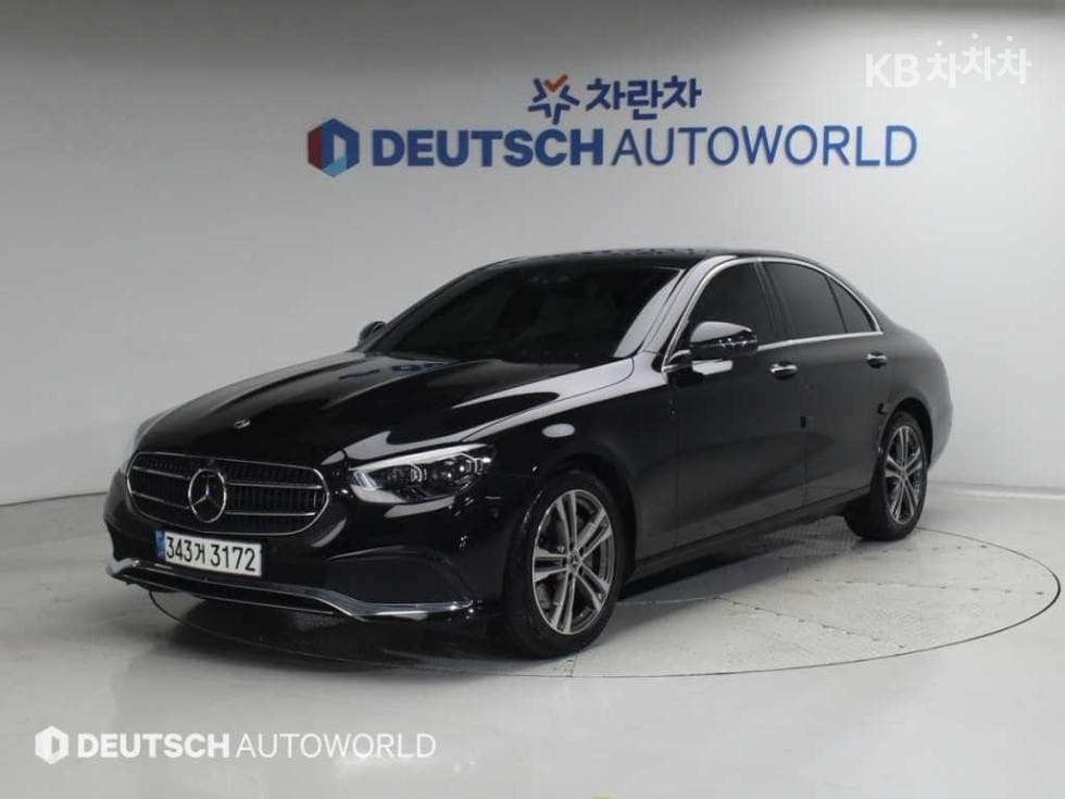 مرسيدس E-Class
