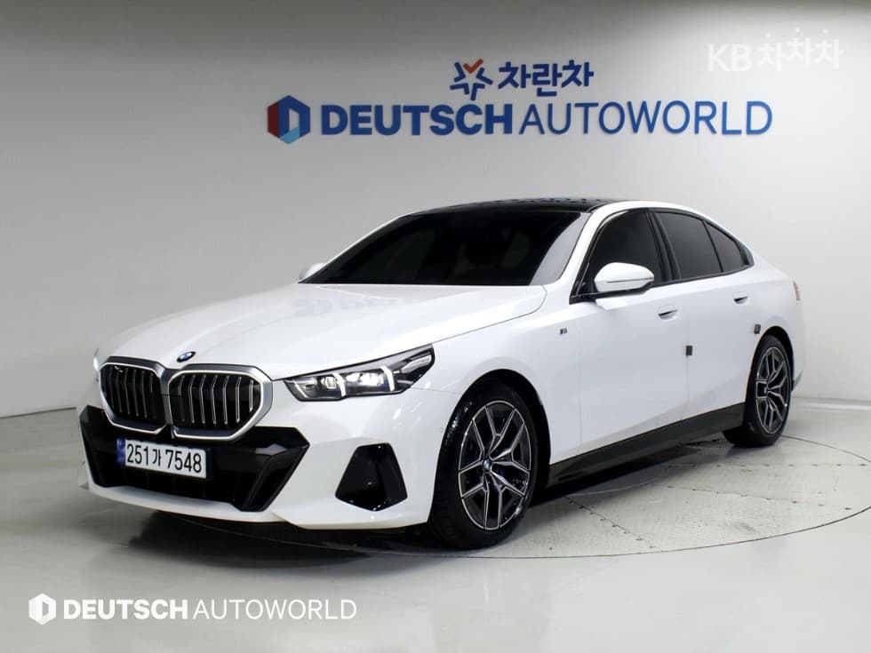 BMW 5-Series