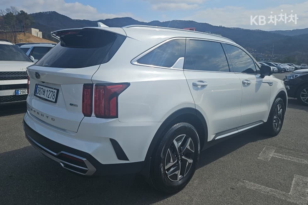 Kia - Соренто | 4Gen Hybrid 1.6 HEV Signature 5