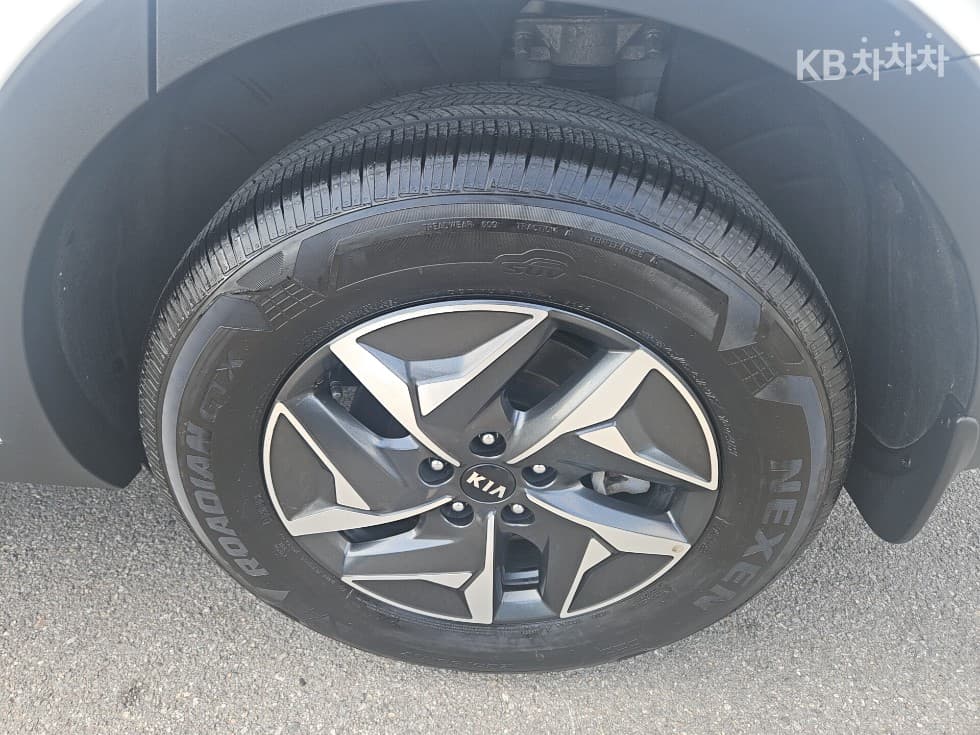 Kia - Соренто | 4Gen Hybrid 1.6 HEV Signature 9