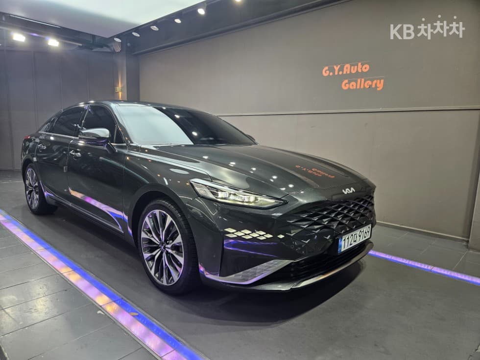 Kia K8