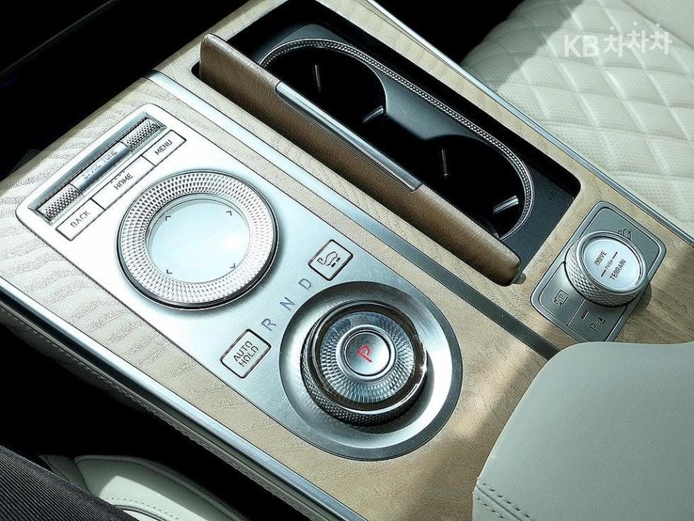 Genesis - GV80 | 3.0 Diesel AWD 7