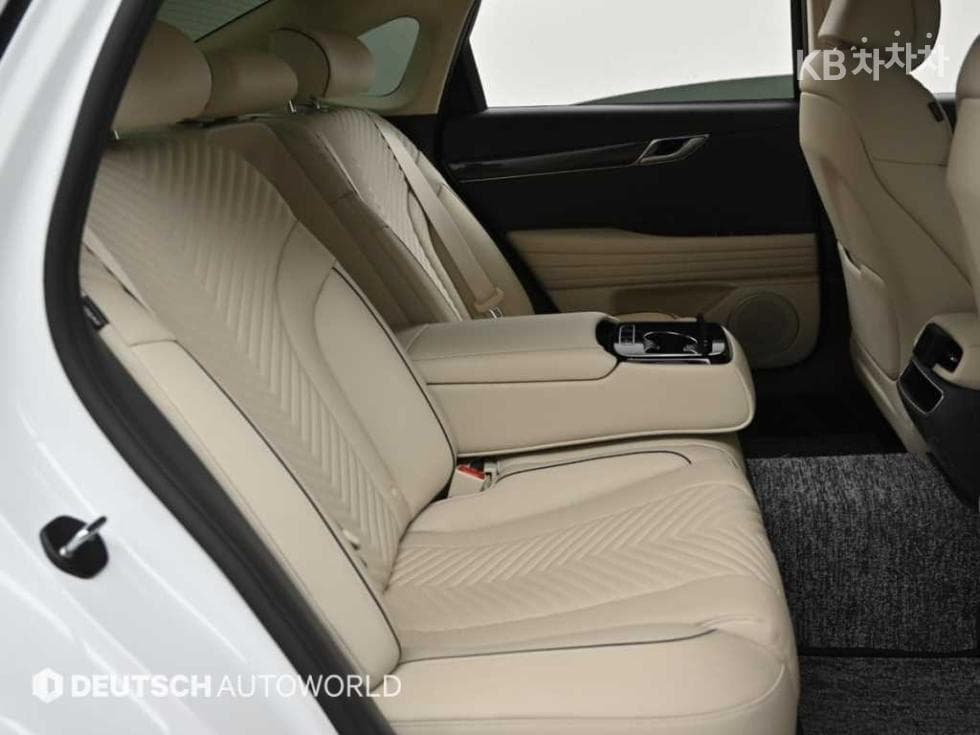 جينيسيس - G80 | 2.5 T-GDi SportPackage AWD 12