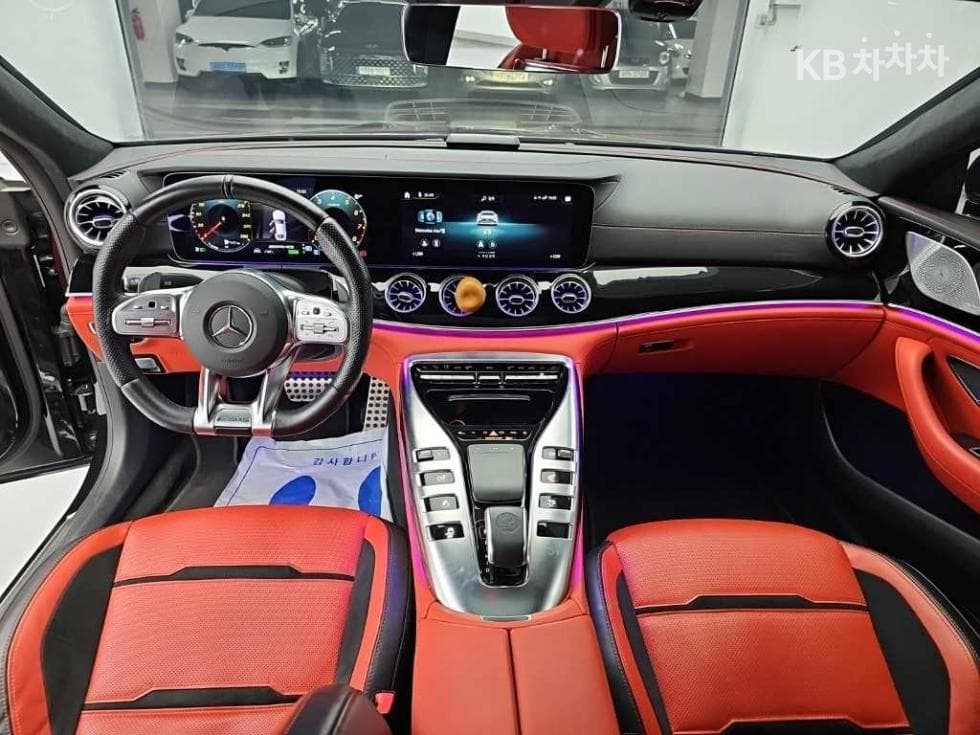 Mercedes-Benz AMG GT