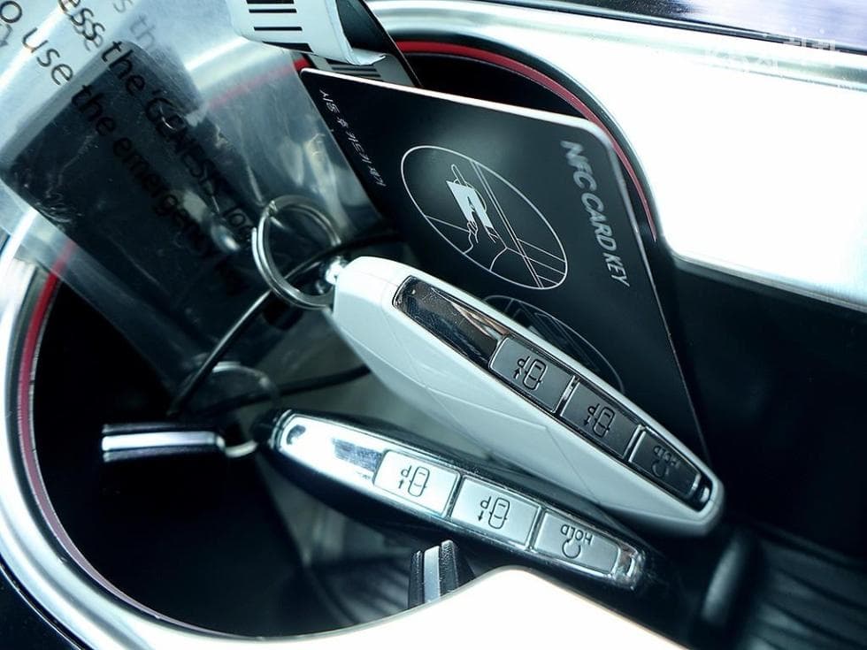 Genesis - GV80 | 2.5 Turbo Gasoline AWD 12