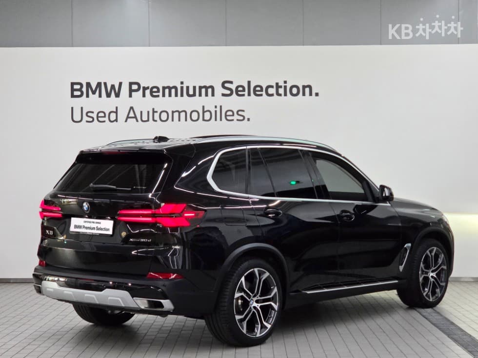 BMW - X5 | xDrive 30 xLine 4