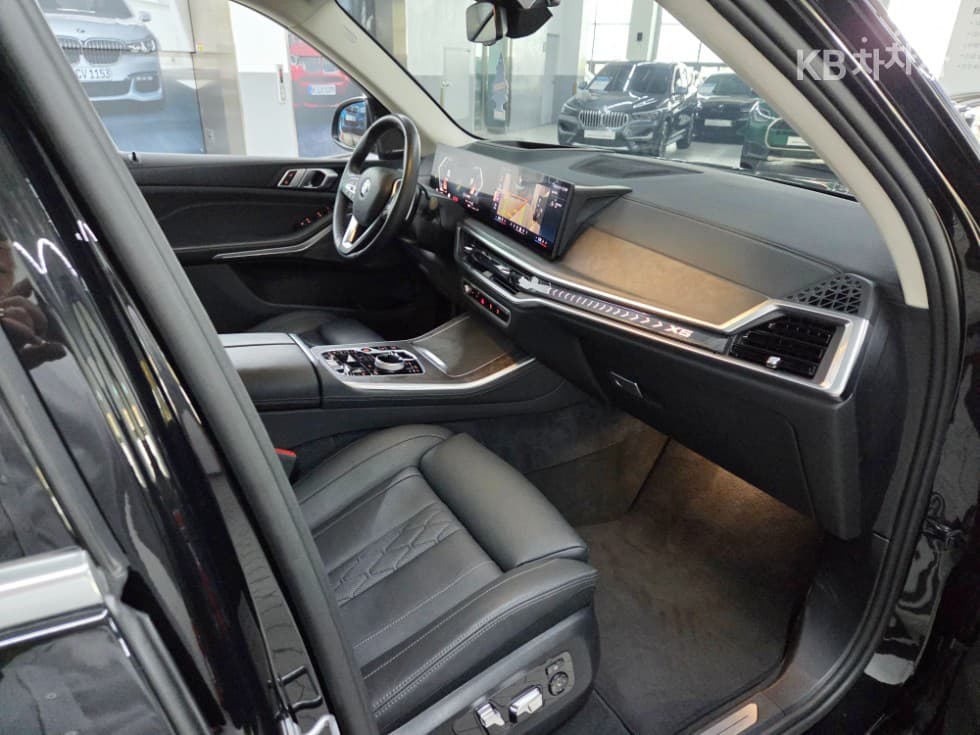 BMW - X5 | xDrive 30 xLine 20